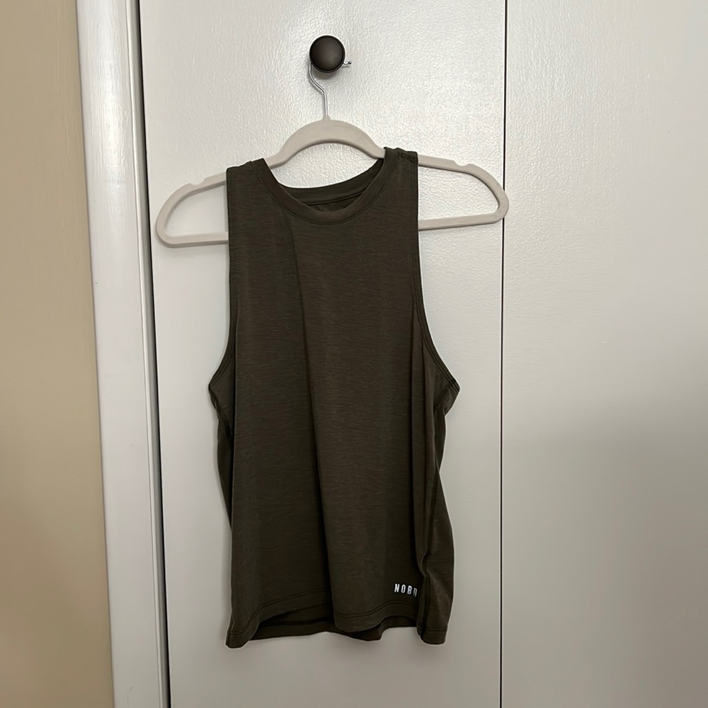 Nobull muscle tank